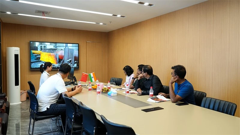 Gnee Customer visit Gnee Customer visit